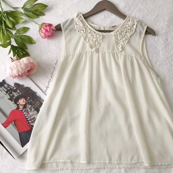 Moon Collection Tops - Lace Peterpan Collar Sheer Top